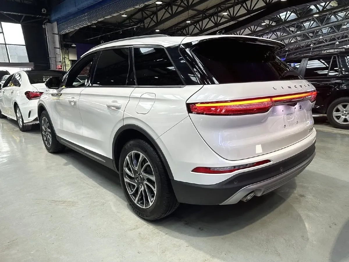 2021 Lincoln Corsair 2.0T 245HP L4 8AT,autocango,china used car exporter,china ev exporter,chinese used car exporter,chinese used ev exporter