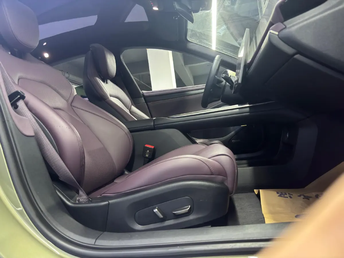 2024 MI SU7 BEV 101KWH,autocango,china used car exporter,china ev exporter,chinese used car exporter,chinese used ev exporter