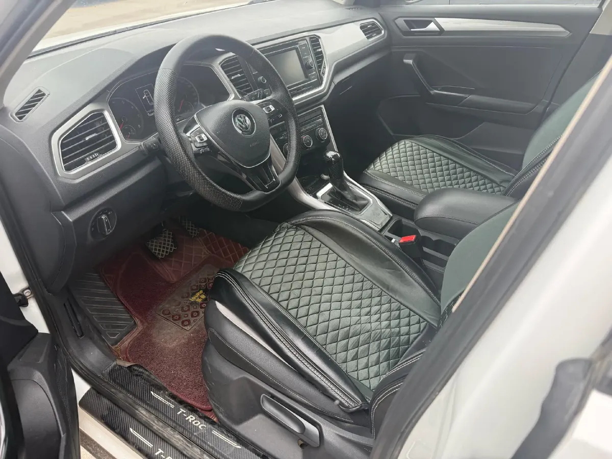 2019 Volkswagen T-Roc 1.4T 150HP L4 7DCT,autocango,china used car exporter,china ev exporter,chinese used car exporter,chinese used ev exporter