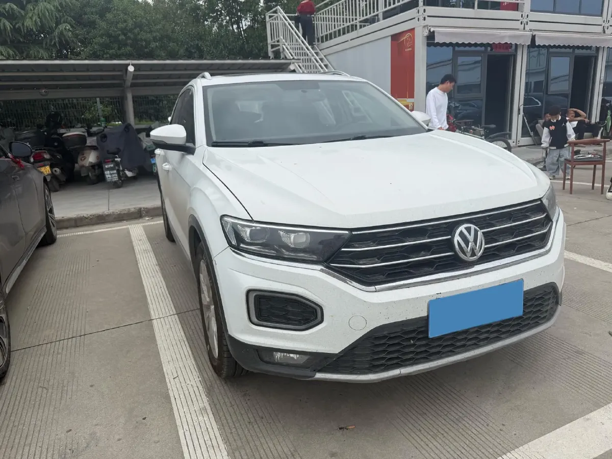 2019 Volkswagen T-Roc 1.4T 150HP L4 7DCT,autocango,china used car exporter,china ev exporter,chinese used car exporter,chinese used ev exporter