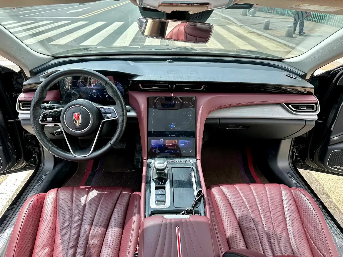 2022 HongQi H5 1.8T 197HP L4 6AT,autocango,china used car exporter,china ev exporter,chinese used car exporter,chinese used ev exporter