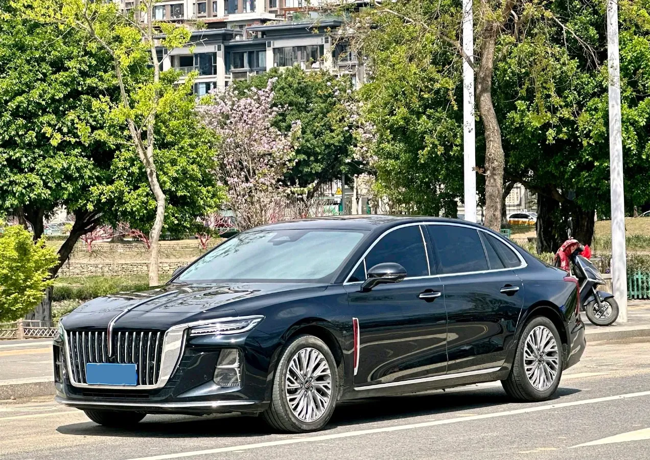 2022 HongQi H5 1.8T 197HP L4 6AT,autocango,china used car exporter,china ev exporter,chinese used car exporter,chinese used ev exporter