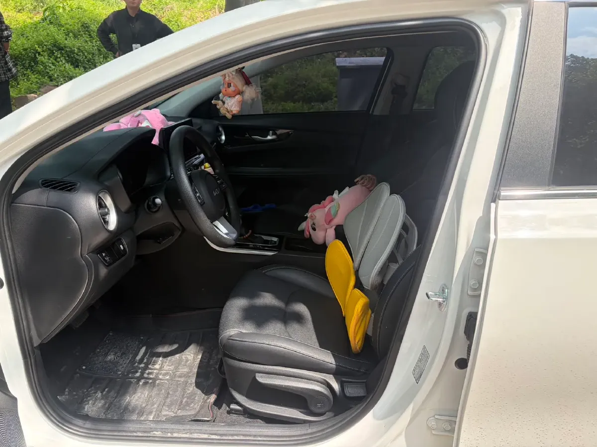 2021 Kia K3 1.5L 115HP L4 CVT,autocango,china used car exporter,china ev exporter,chinese used car exporter,chinese used ev exporter