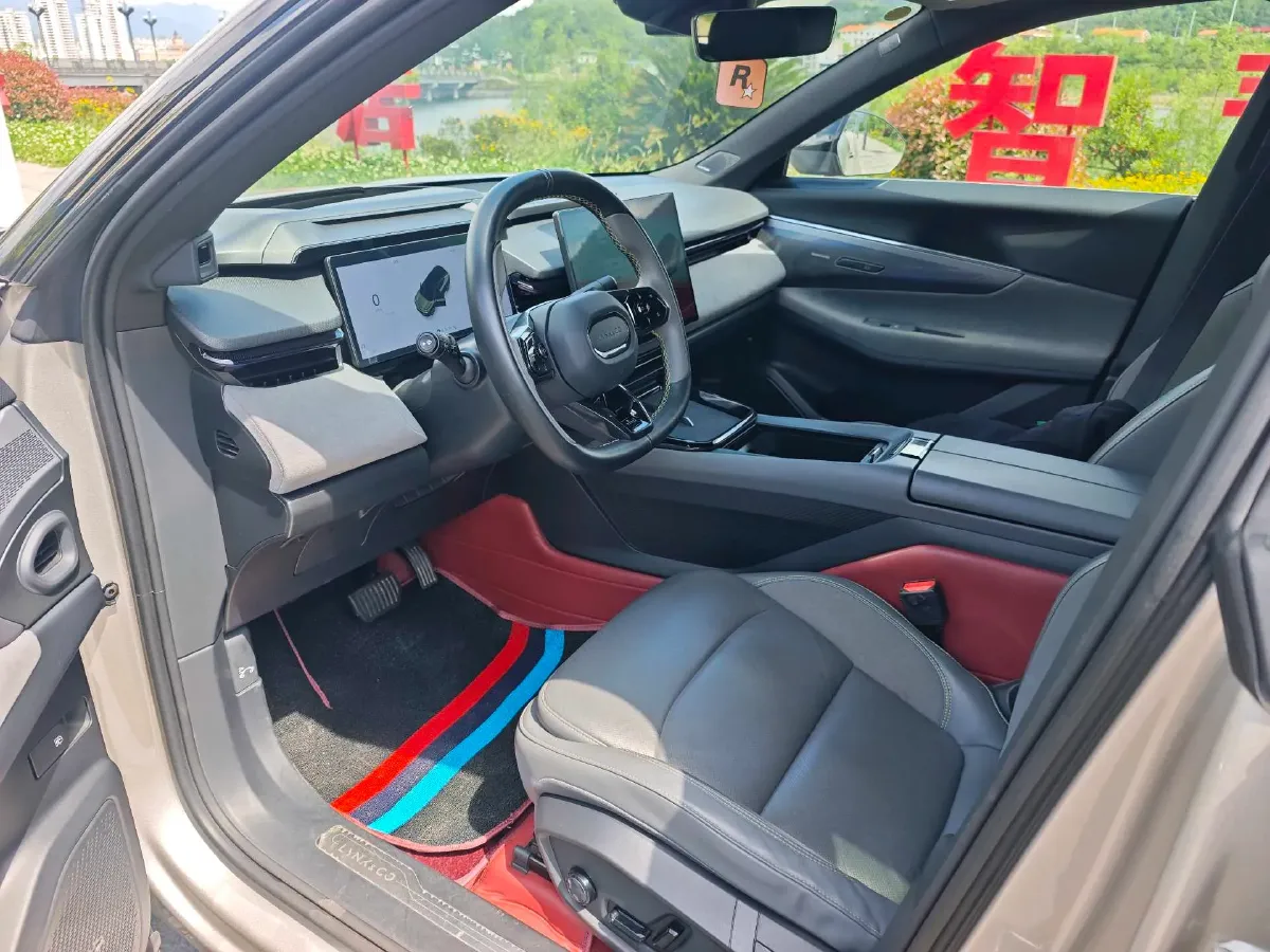 2023 LYNK&CO 08 EM-P 1.5T 163HP L4 3DHT PHEV 21.2KWH,autocango,china used car exporter,china ev exporter,chinese used car exporter,chinese used ev exporter