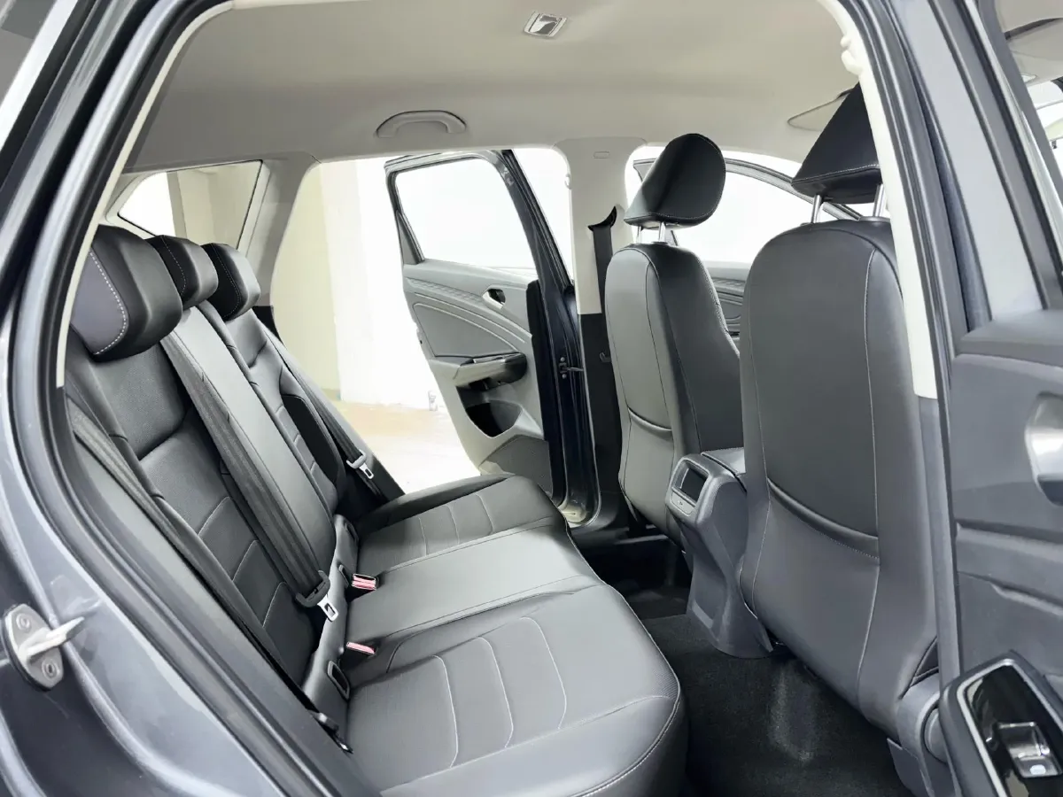 2021 Jetta VS5 1.4T 150HP L4 6AT,autocango,china used car exporter,china ev exporter,chinese used car exporter,chinese used ev exporter