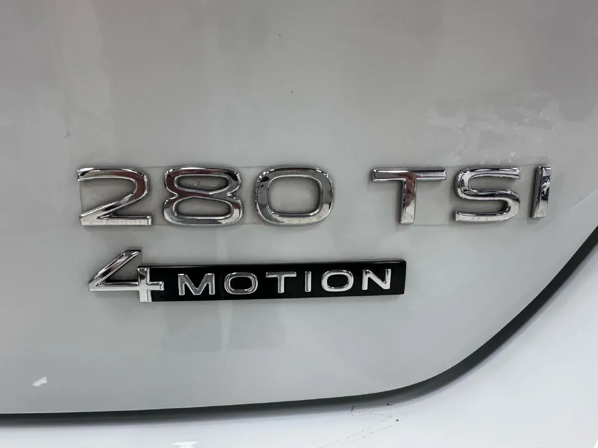 2021 Volkswagen T-Roc 1.4T 150HP L4 7DCT,autocango,china used car exporter,china ev exporter,chinese used car exporter,chinese used ev exporter