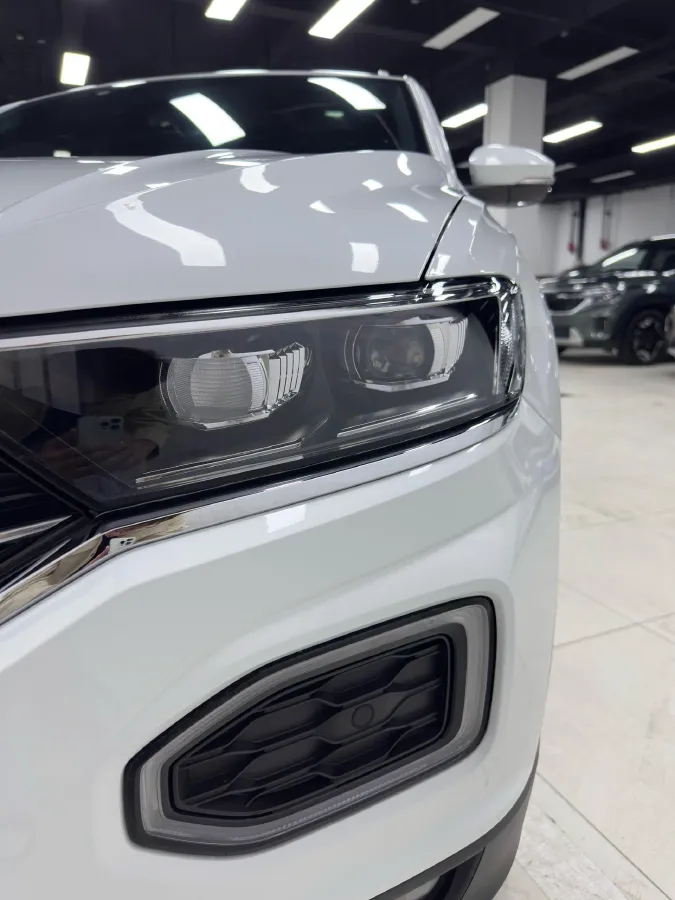 2021 Volkswagen T-Roc 1.4T 150HP L4 7DCT,autocango,china used car exporter,china ev exporter,chinese used car exporter,chinese used ev exporter