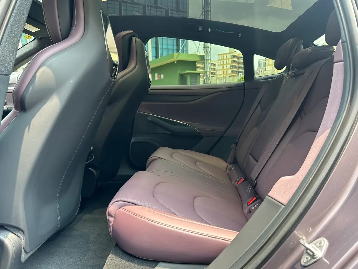 2024 MI SU7 BEV 94.3KWH,autocango,china used car exporter,china ev exporter,chinese used car exporter,chinese used ev exporter