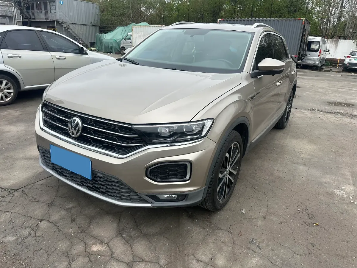 2018 Volkswagen Touran 1.4T 150HP L4 7DCT,autocango,china used car exporter,china ev exporter,chinese used car exporter,chinese used ev exporter