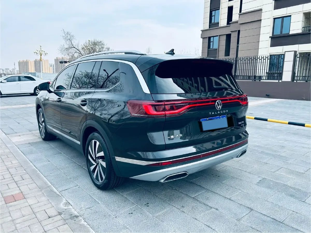 2022 Volkswagen Talagon 2.0T 220HP L4 7DCT,autocango,china used car exporter,china ev exporter,chinese used car exporter,chinese used ev exporter