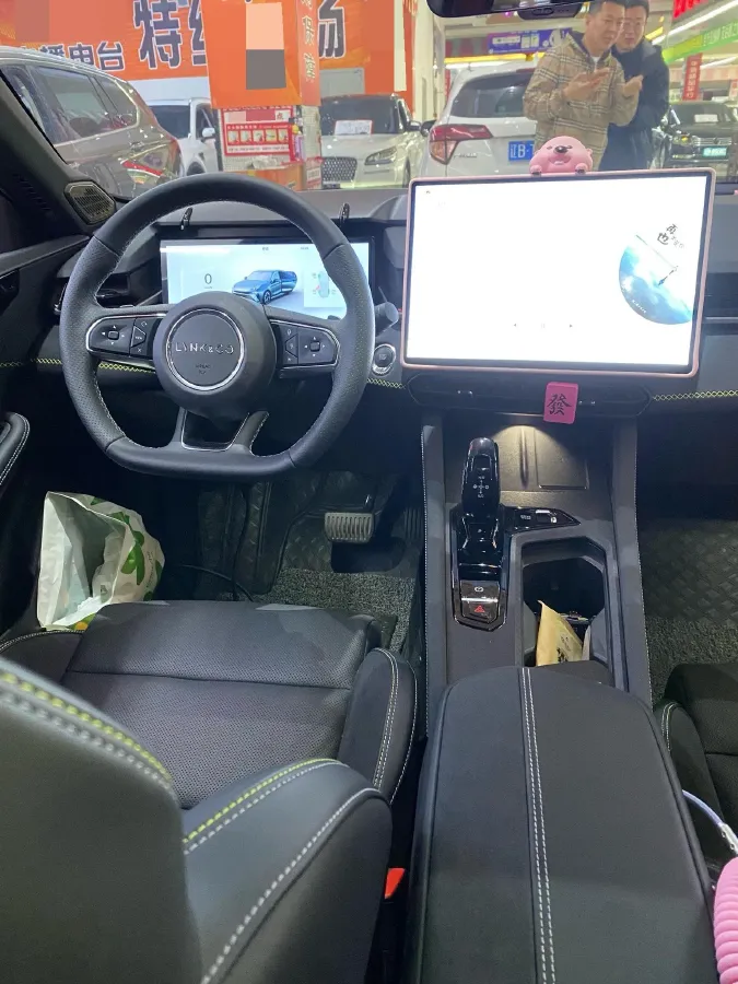 2025 LYNK&CO 03 1.5T 181HP L4 7DCT,autocango,china used car exporter,china ev exporter,chinese used car exporter,chinese used ev exporter