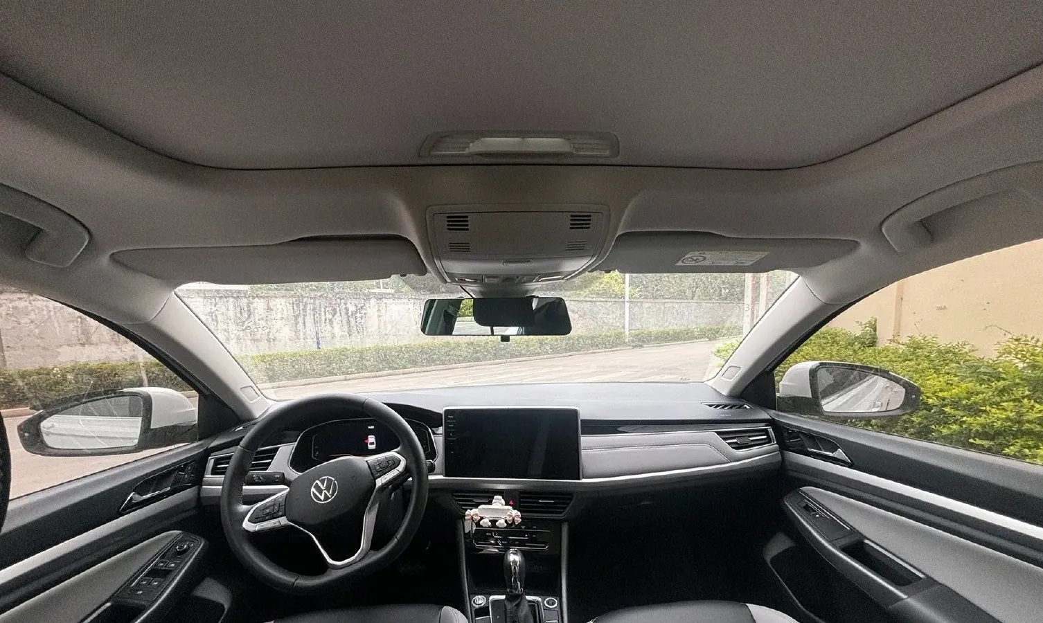 2024 Volkswagen Bora 1.5T 160HP L4 7DCT,autocango,china used car exporter,china ev exporter,chinese used car exporter,chinese used ev exporter