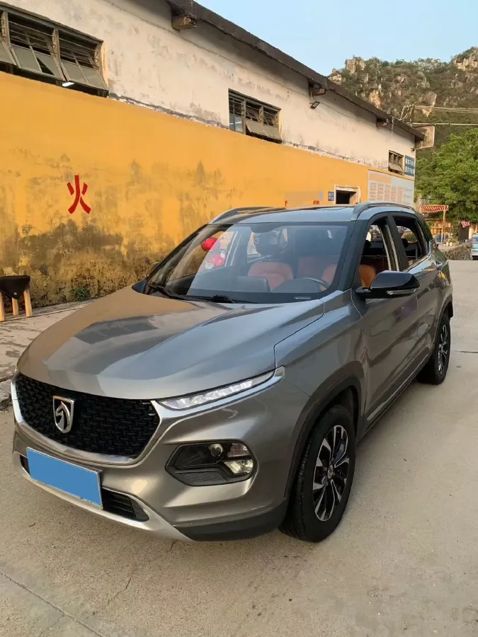2017 BaoJun 510 1.5L 112HP L4 6MT,autocango,china used car exporter,china ev exporter,chinese used car exporter,chinese used ev exporter