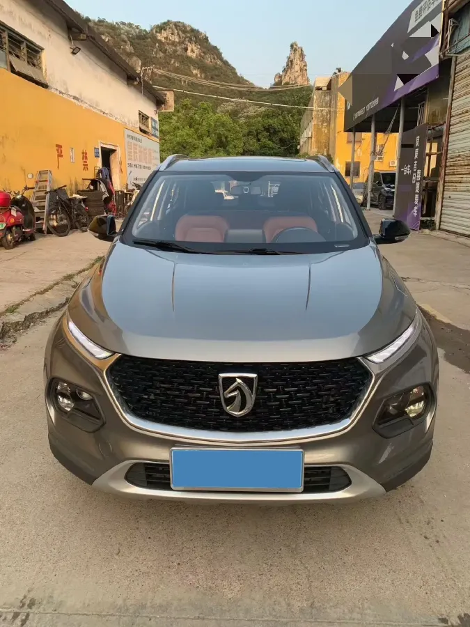 2017 BaoJun 510 1.5L 112HP L4 6MT,autocango,china used car exporter,china ev exporter,chinese used car exporter,chinese used ev exporter