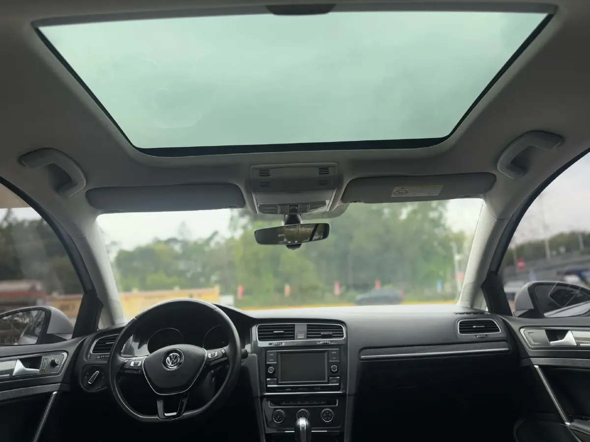 2018 Volkswagen Golf 1.4T 131HP L4 7DCT,autocango,china used car exporter,china ev exporter,chinese used car exporter,chinese used ev exporter