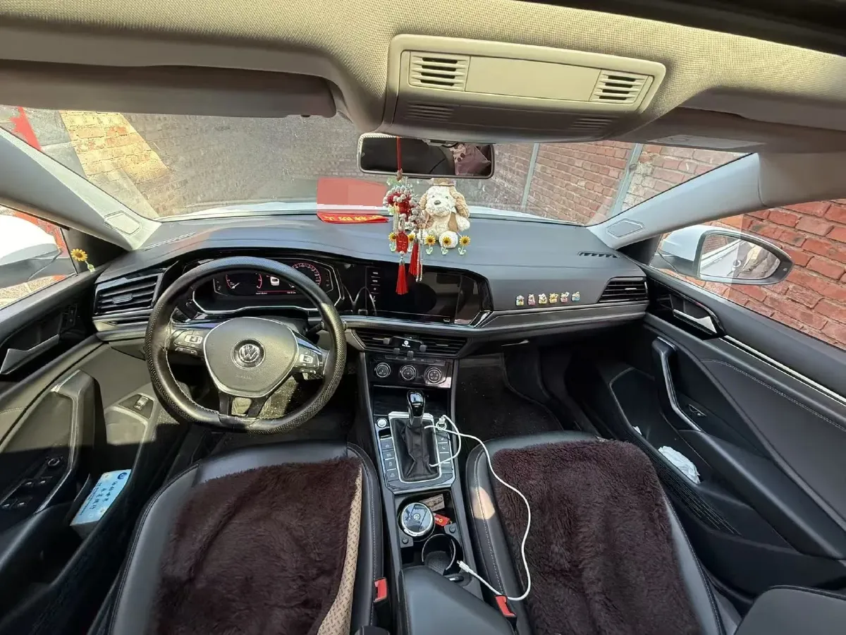 2021 Volkswagen Sagitar 1.4T 150HP L4 7DCT,autocango,china used car exporter,china ev exporter,chinese used car exporter,chinese used ev exporter