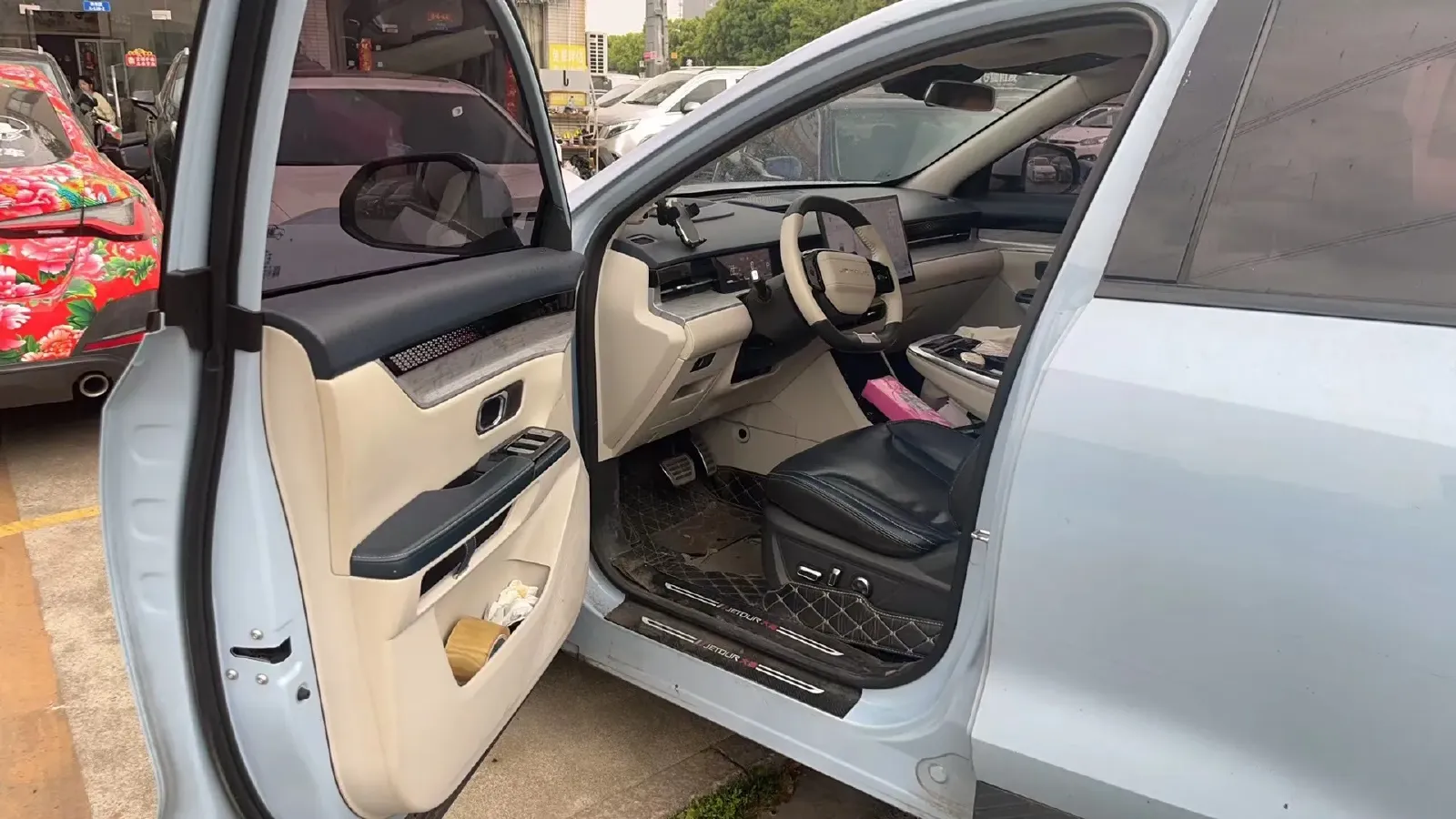 2022 Jetour DASHING i-DM 1.5T 156HP L4 3DHT PHEV 19.27KWH,autocango,china used car exporter,china ev exporter,chinese used car exporter,chinese used ev exporter