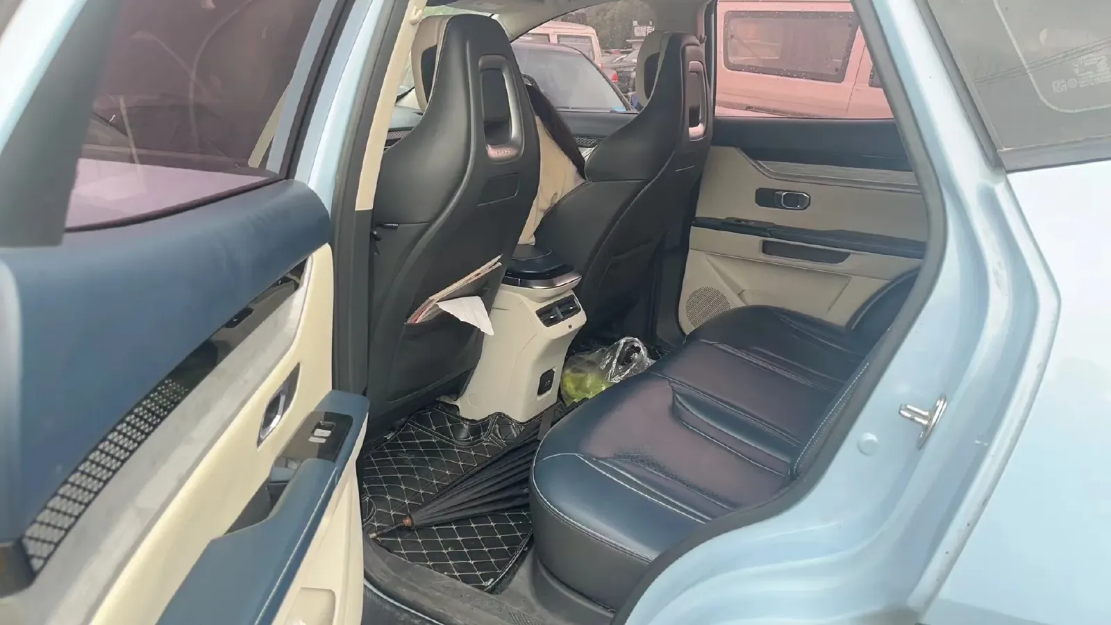 2022 Jetour DASHING i-DM 1.5T 156HP L4 3DHT PHEV 19.27KWH,autocango,china used car exporter,china ev exporter,chinese used car exporter,chinese used ev exporter