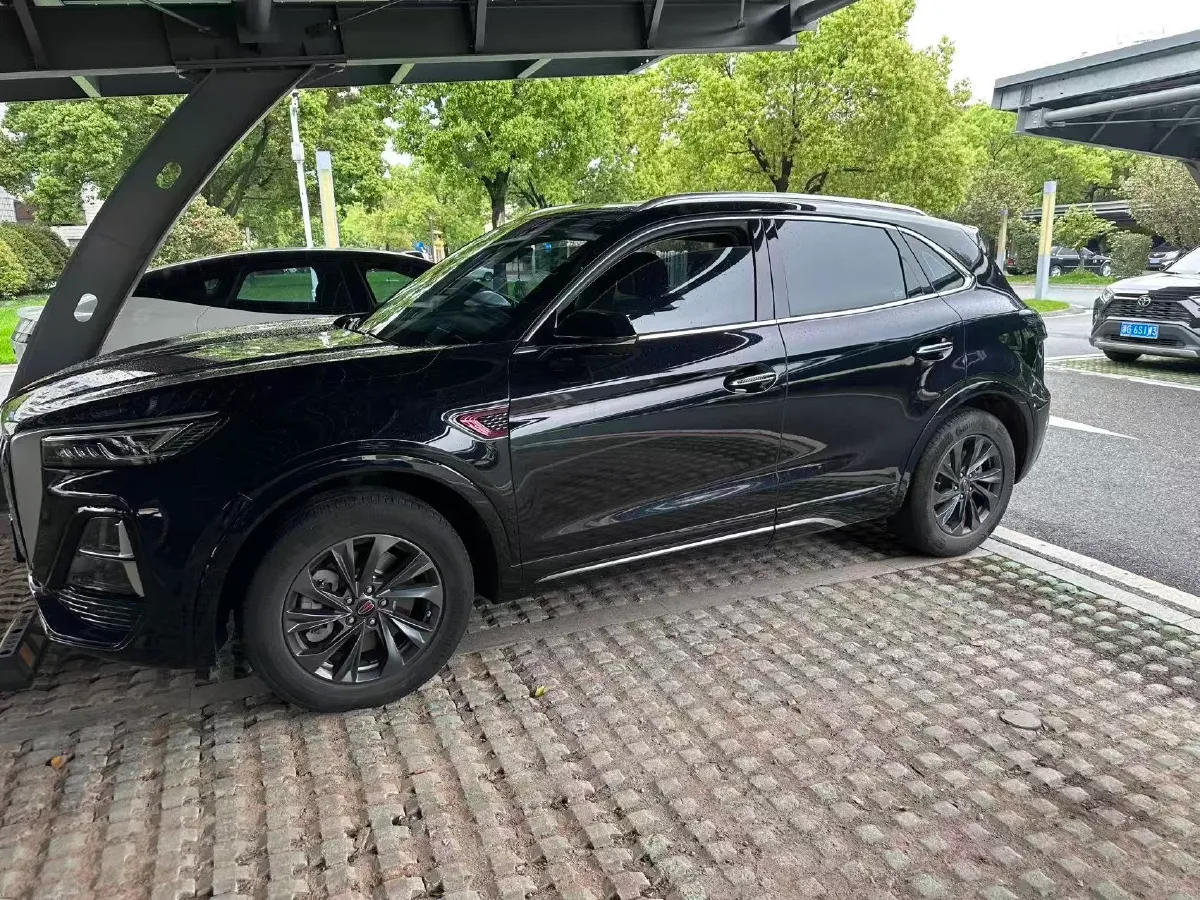 2023 HongQi HS5 2.0T 252HP L4 8AT,autocango,china used car exporter,china ev exporter,chinese used car exporter,chinese used ev exporter