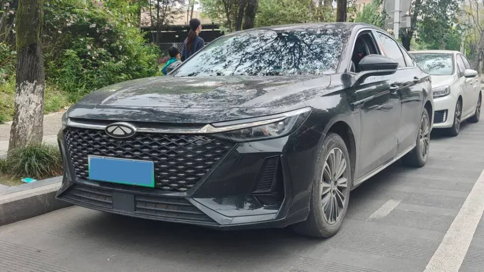 2024 Fulwin FulwinA8 1.5T 156HP L4 1DHT PHEV 18.3KWH,autocango,china used car exporter,china ev exporter,chinese used car exporter,chinese used ev exporter