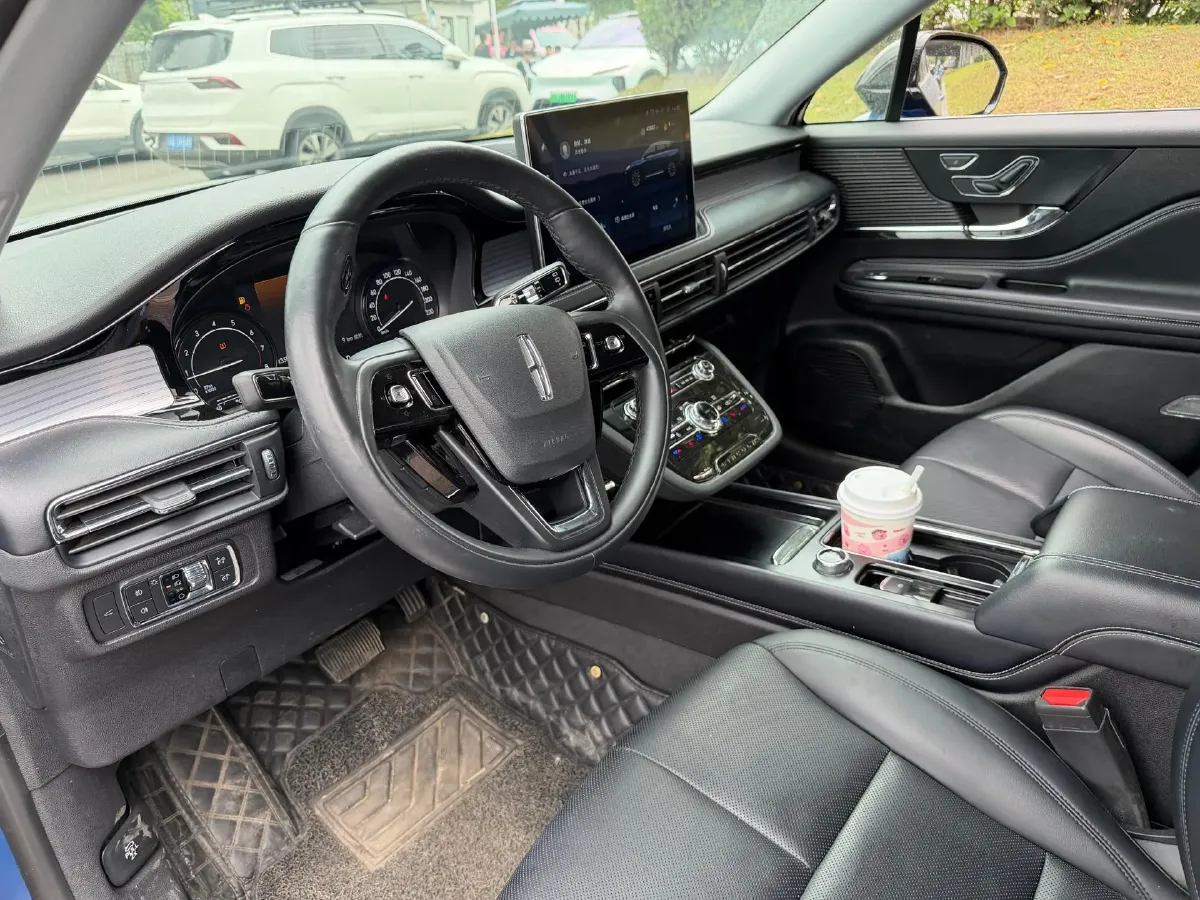 2020 Lincoln Corsair 2.0T 245HP L4 8AT,autocango,china used car exporter,china ev exporter,chinese used car exporter,chinese used ev exporter