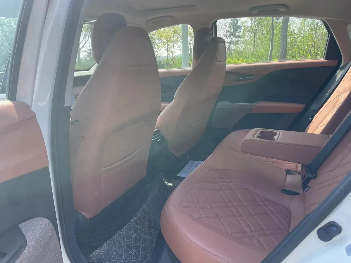 2024 ChangAn QiYuan A05 1.5L 110HP L4 E-CVT PHEV 18.99KWH,autocango,china used car exporter,china ev exporter,chinese used car exporter,chinese used ev exporter