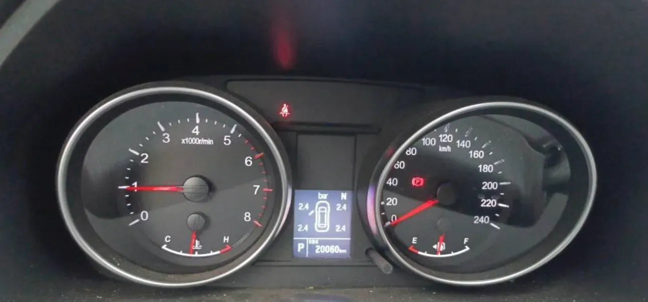 2023 Haval M6 1.5T 150HP L4 7DCT,autocango,china used car exporter,china ev exporter,chinese used car exporter,chinese used ev exporter