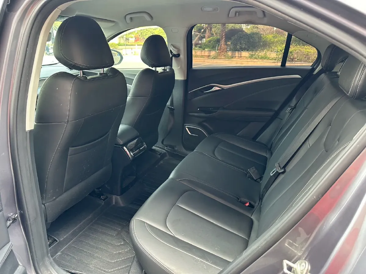 2022 MAXUS T70 2.0T 163HP L4 6AT,autocango,china used car exporter,china ev exporter,chinese used car exporter,chinese used ev exporter