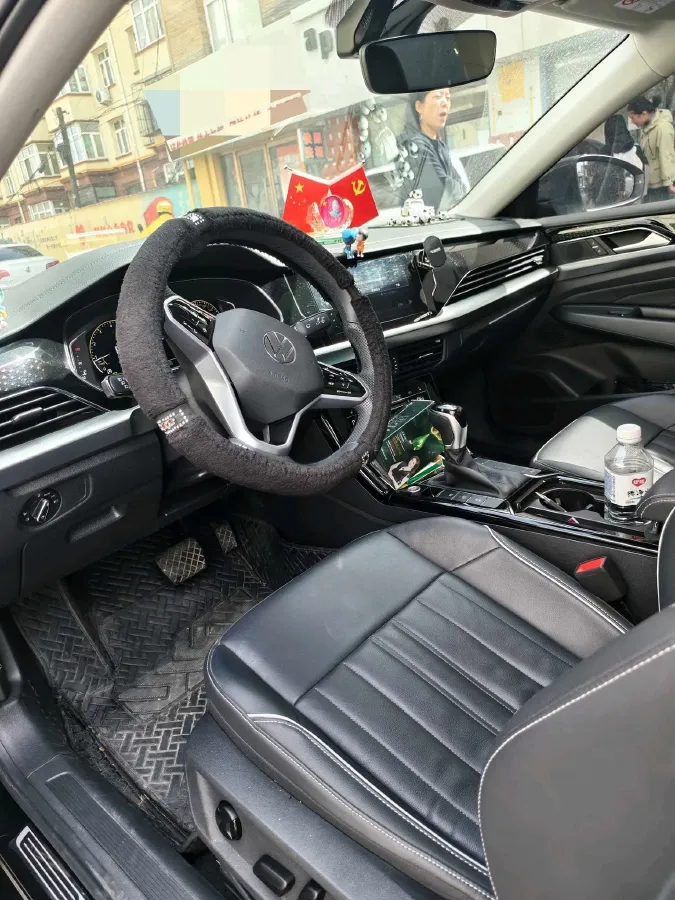 2023 Volkswagen Passat 2.0T 186HP L4 7DCT,autocango,china used car exporter,china ev exporter,chinese used car exporter,chinese used ev exporter