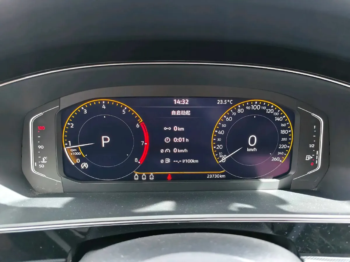 2023 Volkswagen Passat 2.0T 186HP L4 7DCT,autocango,china used car exporter,china ev exporter,chinese used car exporter,chinese used ev exporter