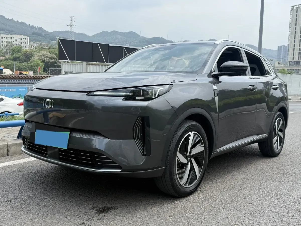 2023 ChangAn QiYuan Q05 Classic 1.5L 110HP L4 E-CVT PHEV 18.99KWH,autocango,china used car exporter,china ev exporter,chinese used car exporter,chinese used ev exporter