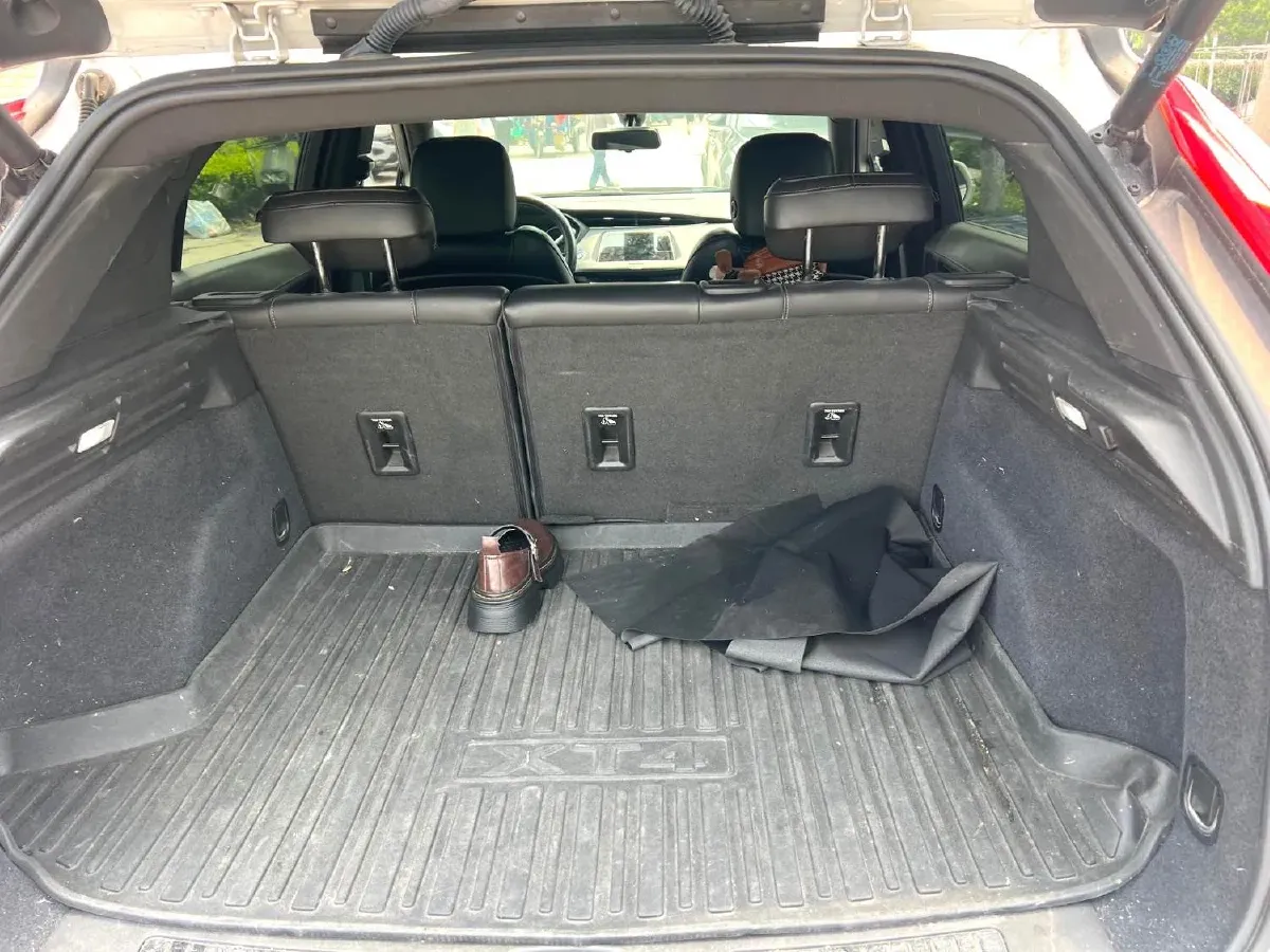 2020 Cadillac XT4 2.0T 237HP L4 9AT,autocango,china used car exporter,china ev exporter,chinese used car exporter,chinese used ev exporter