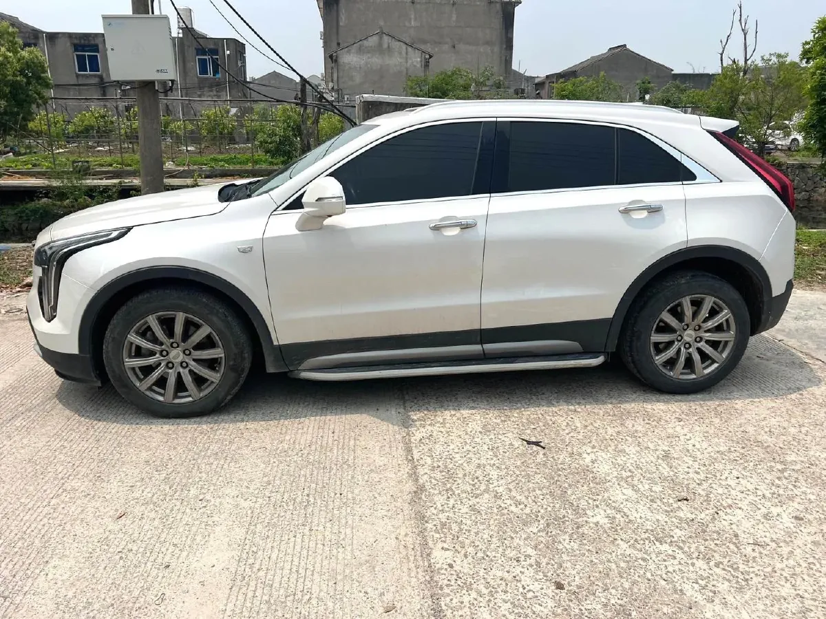 2020 Cadillac XT4 2.0T 237HP L4 9AT,autocango,china used car exporter,china ev exporter,chinese used car exporter,chinese used ev exporter