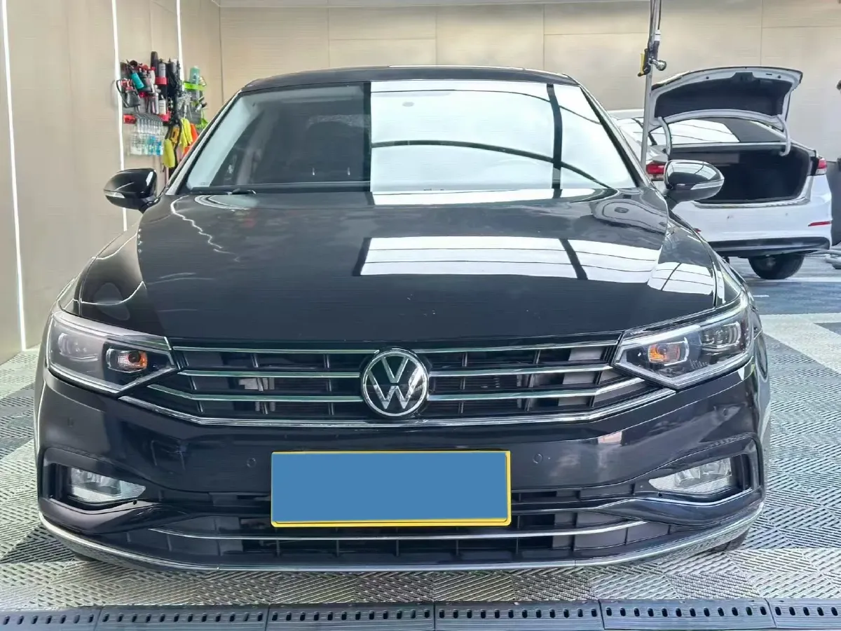 2020 Volkswagen Magotan 1.4T 150HP L4 7DCT,autocango,china used car exporter,china ev exporter,chinese used car exporter,chinese used ev exporter
