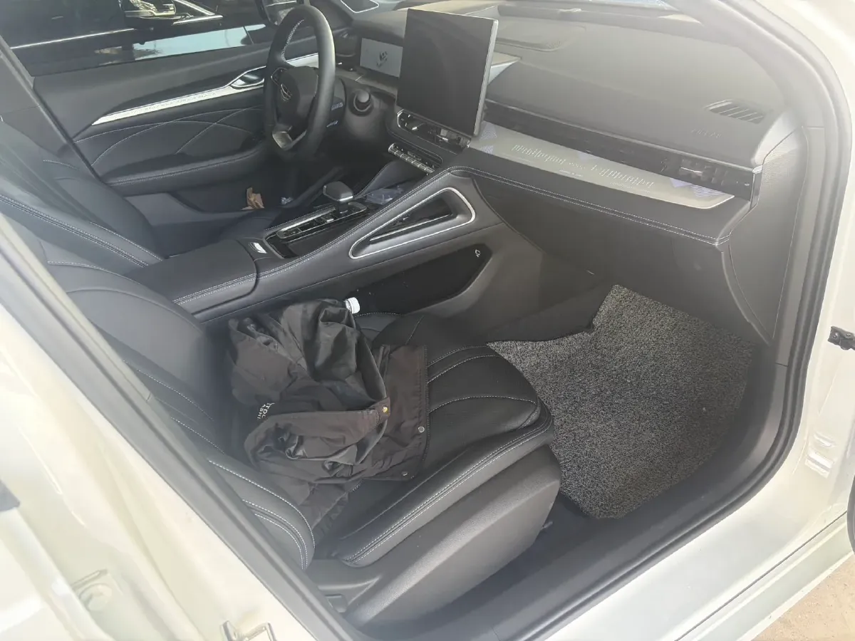 2026 Geely Preface 1.5T 181HP L4 7DCT,autocango,china used car exporter,china ev exporter,chinese used car exporter,chinese used ev exporter