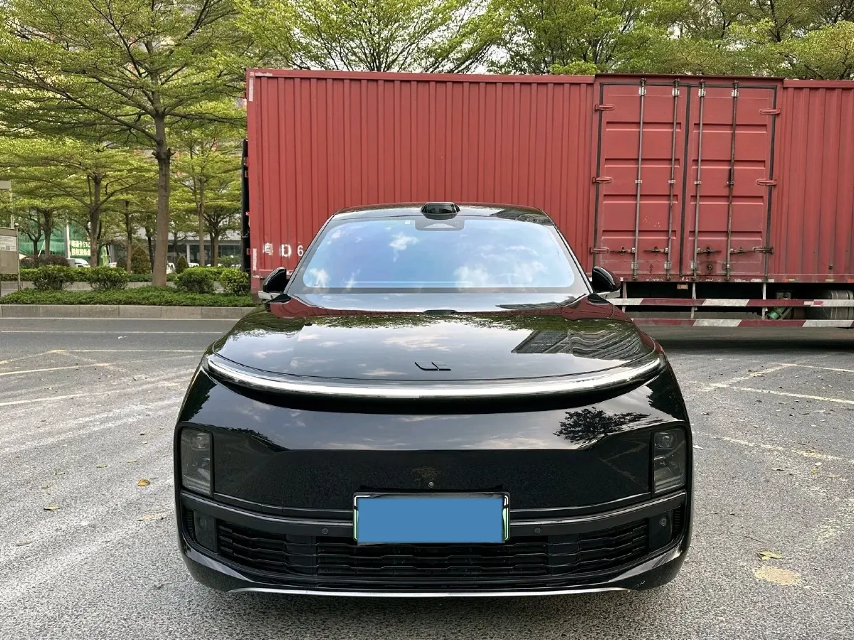 2023 Li L8 Range Extended 154HP REEV 40.9KWH,autocango,china used car exporter,china ev exporter,chinese used car exporter,chinese used ev exporter
