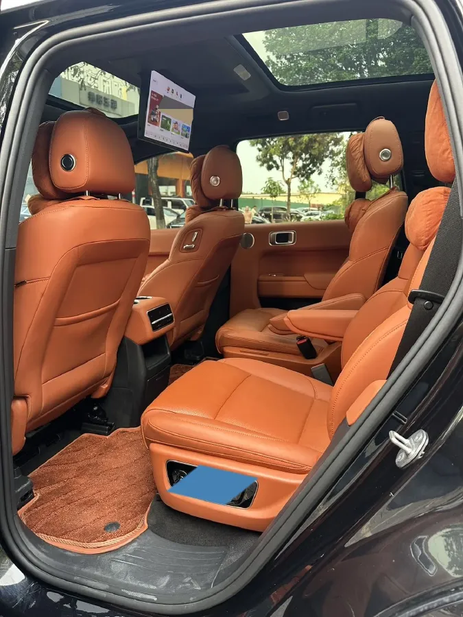 2023 Li L8 Range Extended 154HP REEV 40.9KWH,autocango,china used car exporter,china ev exporter,chinese used car exporter,chinese used ev exporter