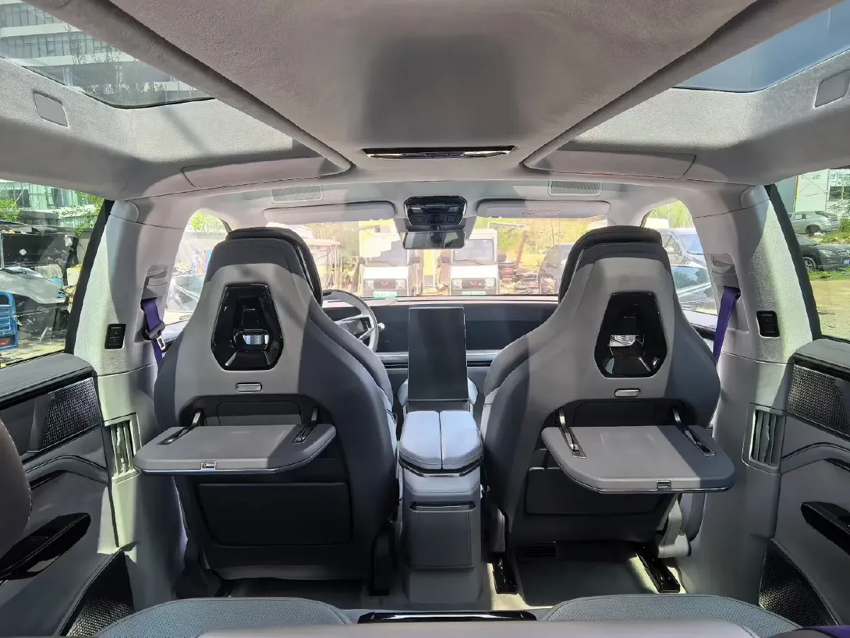 2023 HiPhi Y BEV 76.6KWH,autocango,china used car exporter,china ev exporter,chinese used car exporter,chinese used ev exporter