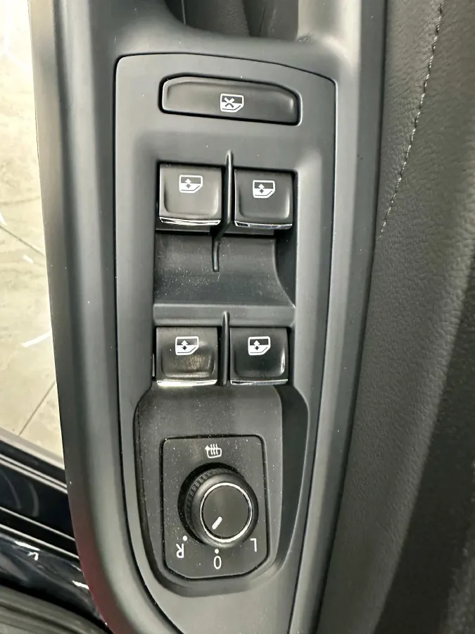 2023 Volkswagen Passat 1.4T 150HP L4 7DCT,autocango,china used car exporter,china ev exporter,chinese used car exporter,chinese used ev exporter