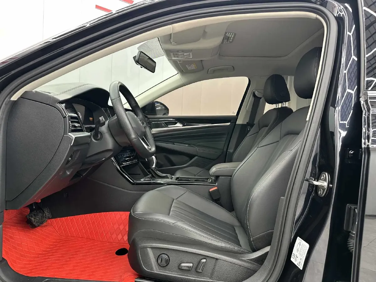 2023 Volkswagen Passat 1.4T 150HP L4 7DCT,autocango,china used car exporter,china ev exporter,chinese used car exporter,chinese used ev exporter