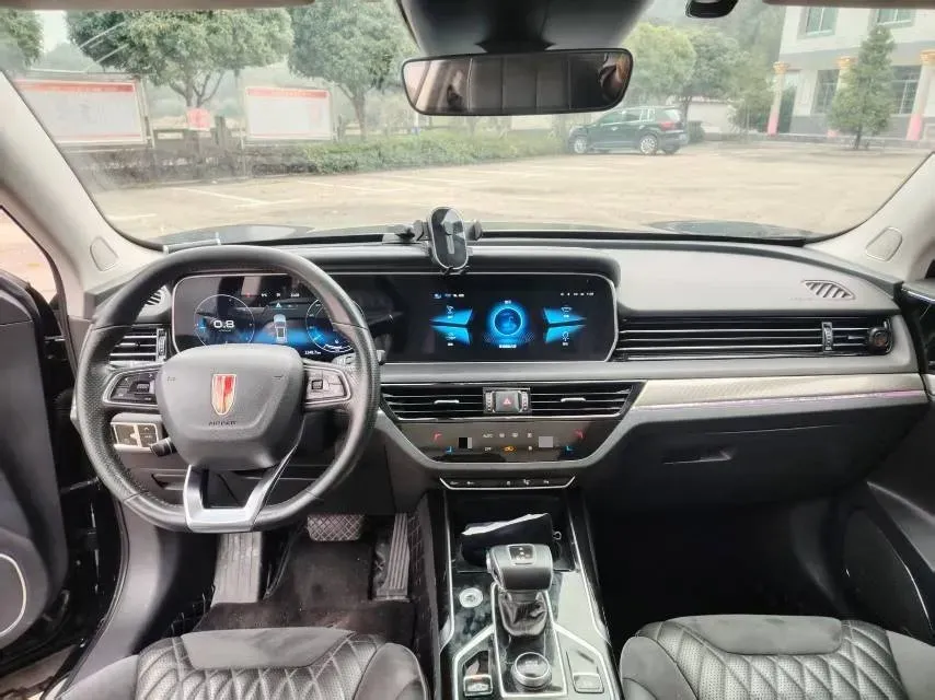 2022 HongQi HS5 2.0T 224HP L4 6AT,autocango,china used car exporter,china ev exporter,chinese used car exporter,chinese used ev exporter