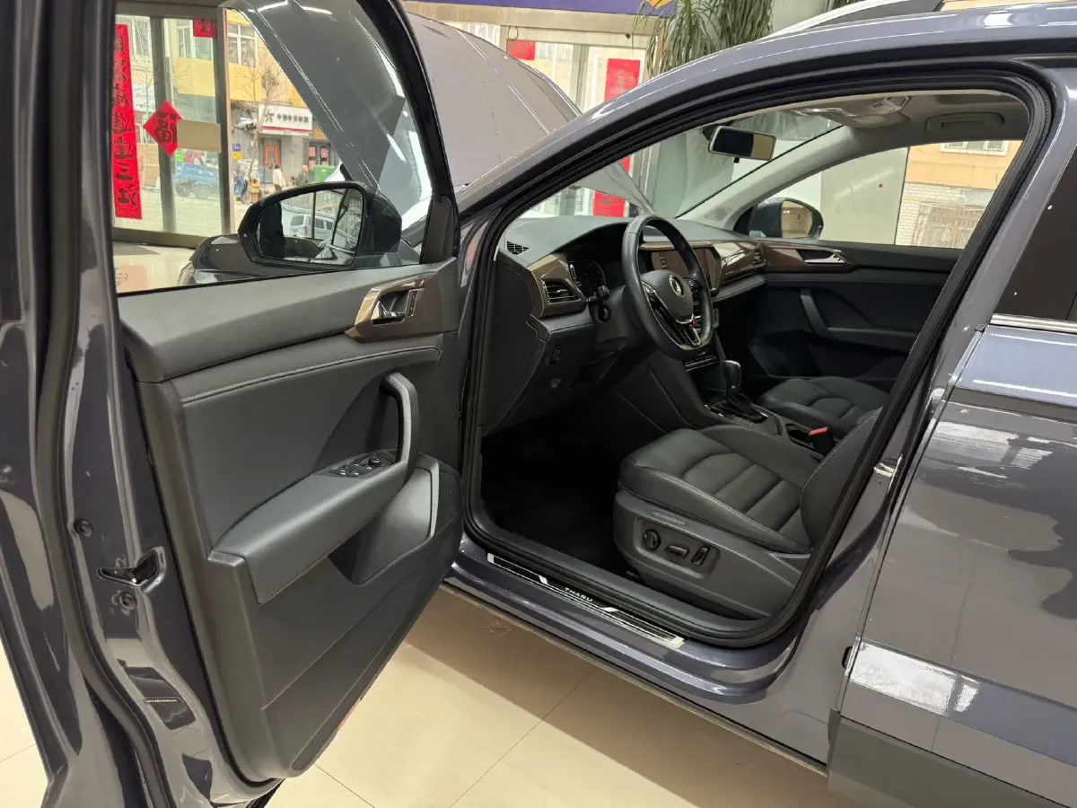 2021 Volkswagen Tharu 1.4T 150HP L4 7DCT,autocango,china used car exporter,china ev exporter,chinese used car exporter,chinese used ev exporter