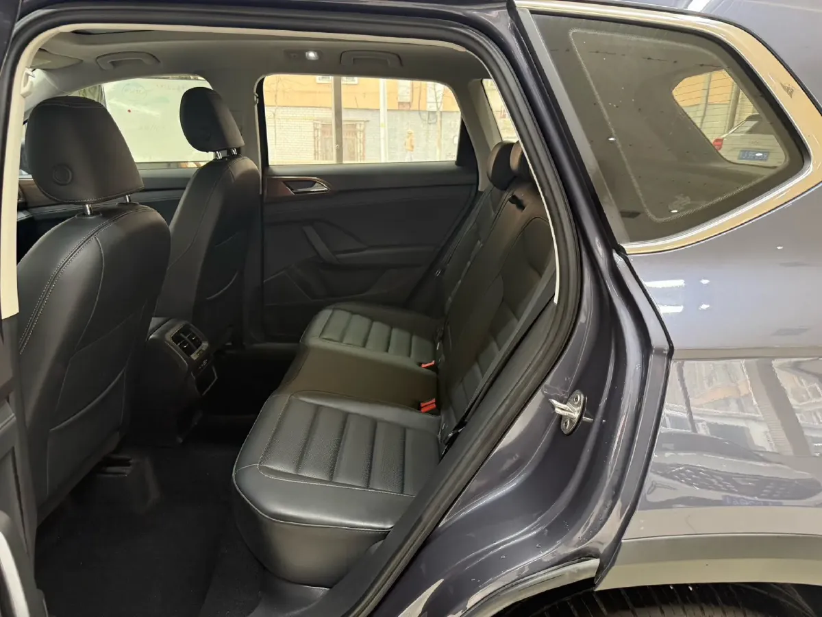 2021 Volkswagen Tharu 1.4T 150HP L4 7DCT,autocango,china used car exporter,china ev exporter,chinese used car exporter,chinese used ev exporter