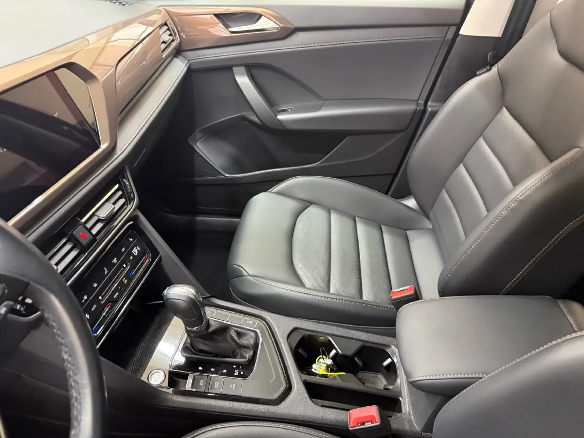 2021 Volkswagen Tharu 1.4T 150HP L4 7DCT,autocango,china used car exporter,china ev exporter,chinese used car exporter,chinese used ev exporter