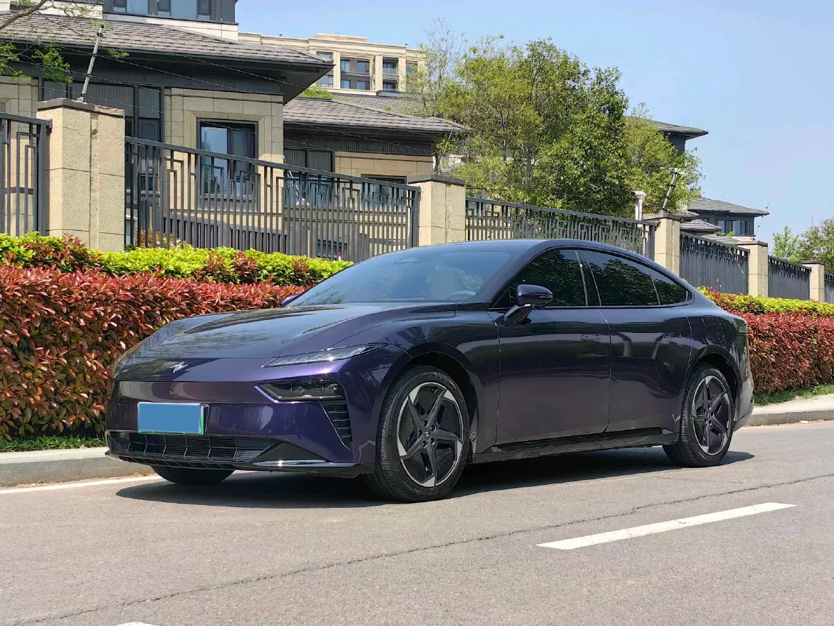 2024 DongFeng eπ eπ007 REEV 105HP REEV 28.4KWH,autocango,china used car exporter,china ev exporter,chinese used car exporter,chinese used ev exporter