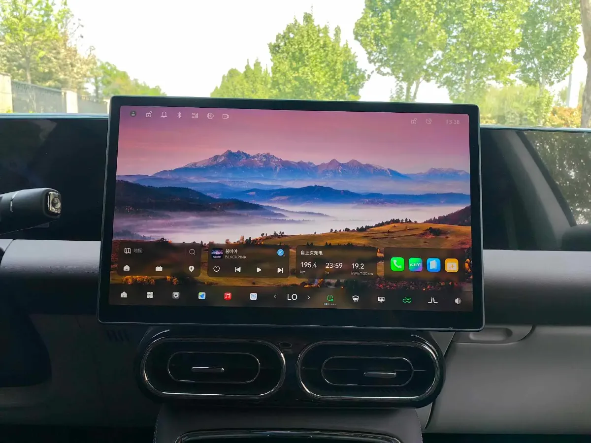 2024 DongFeng eπ eπ007 REEV 105HP REEV 28.4KWH,autocango,china used car exporter,china ev exporter,chinese used car exporter,chinese used ev exporter