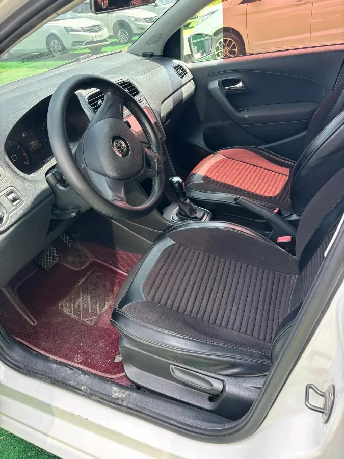 2016 Volkswagen Polo 1.4L 90HP L4 6AT,autocango,china used car exporter,china ev exporter,chinese used car exporter,chinese used ev exporter