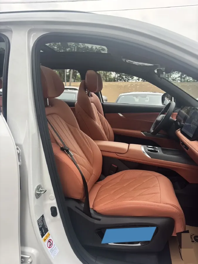 2025 ChangAn CS75 Plus 1.5T 192HP L4 8AT,autocango,china used car exporter,china ev exporter,chinese used car exporter,chinese used ev exporter