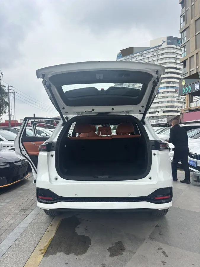 2025 ChangAn CS75 Plus 1.5T 192HP L4 8AT,autocango,china used car exporter,china ev exporter,chinese used car exporter,chinese used ev exporter