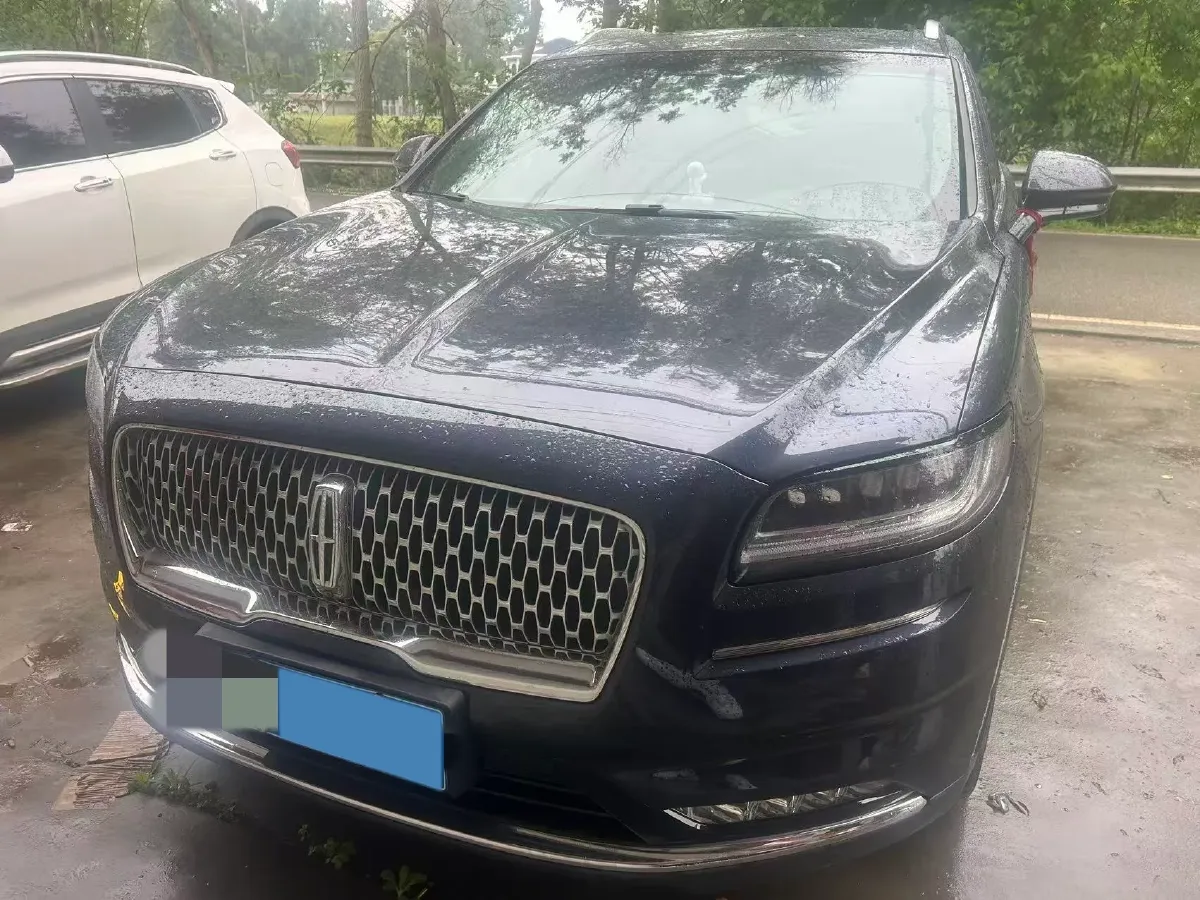 2021 Lincoln Nautilus 2.7T 322HP V6 8AT,autocango,china used car exporter,china ev exporter,chinese used car exporter,chinese used ev exporter